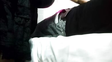 【老王探花】横扫街头炮王佳作，完整版未流出，足浴店里来了新人，几个小少妇，奶子全部拽出来，有几个还被操 (4)